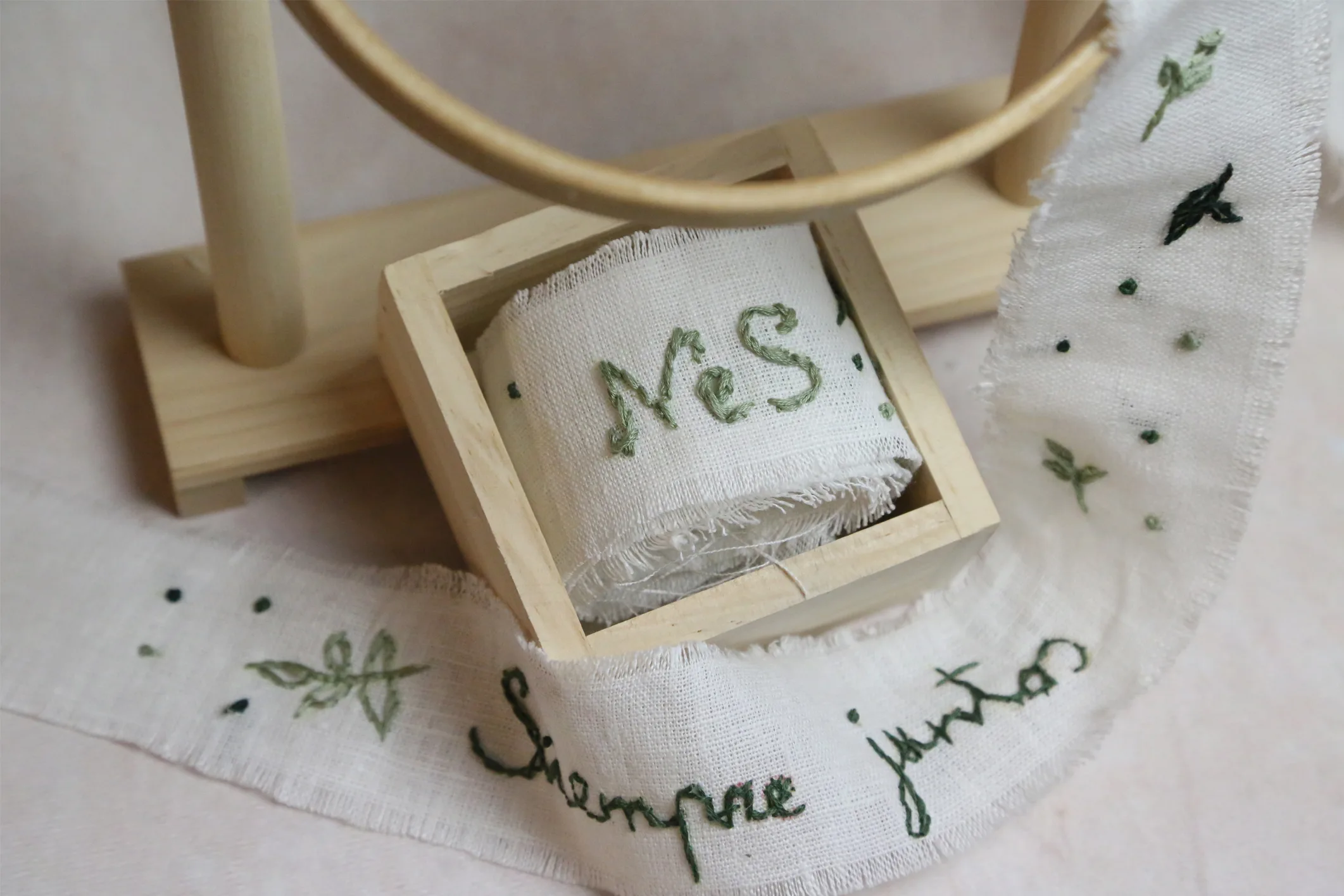 Lazo en Caja De Madrera