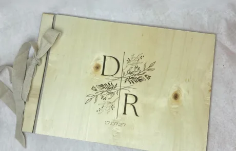 Tomo de firmas White Garden